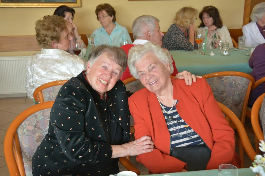 Heli Krainz und Michaela Gasperschitz