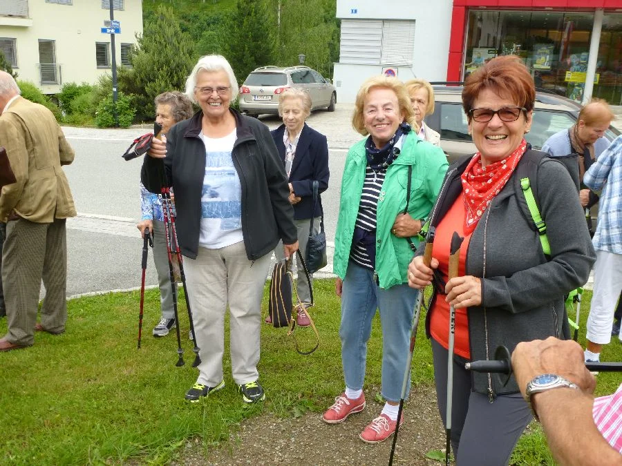 Eine fröhliche Damenrunde