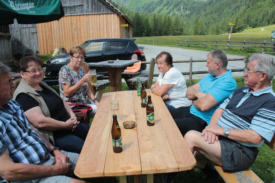 bei einem kühlen Bier