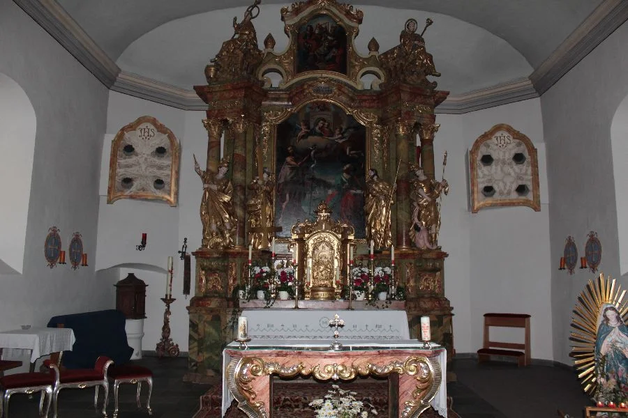 Der Hochaltar in der#Zederhaus-Kirche