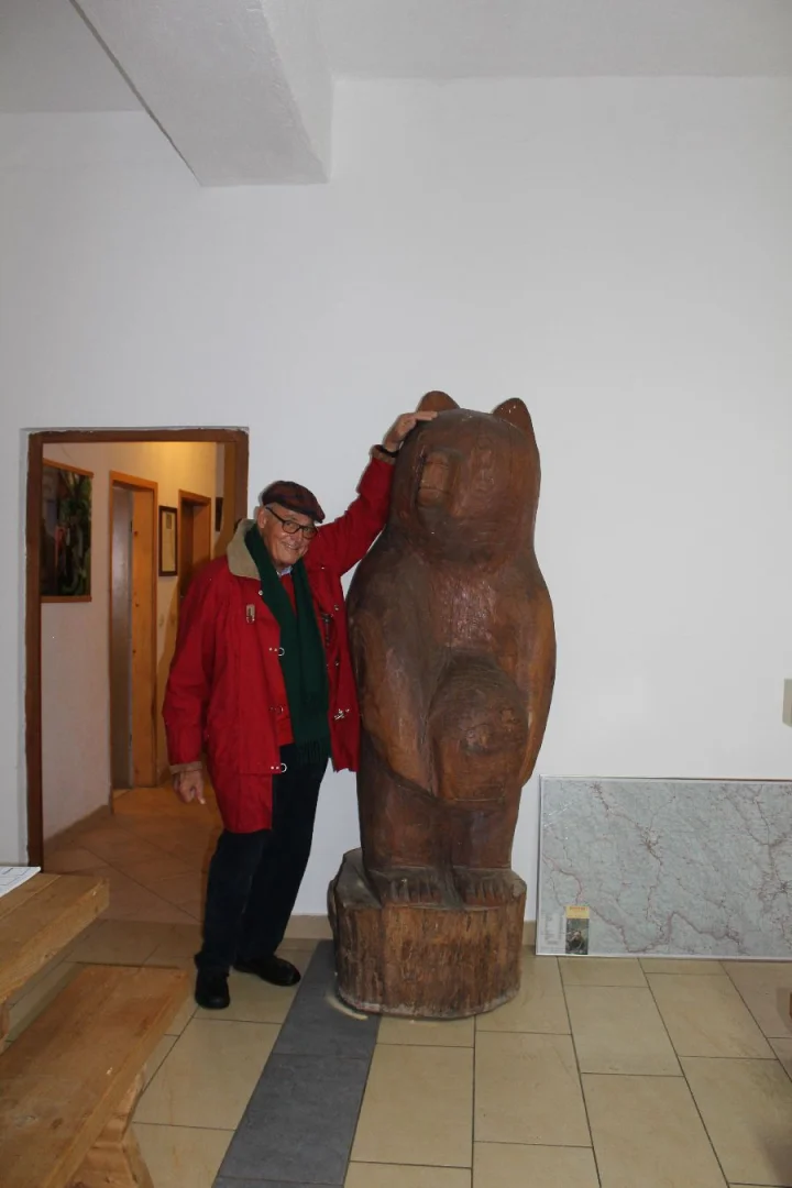 Davon gibt es 500 in der Gegend - #Bären natürlich...