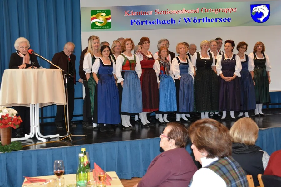 Obfrau Heidi Wienerroither bei der Begrüßung