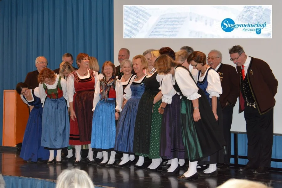 Horst Pollak mit seiner +Familie+#Die +Singgemeinschaft+