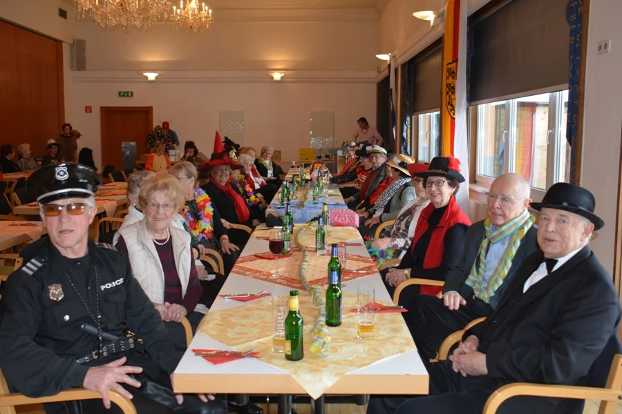 Mitglied der +Cobra+ sorgte für Ordnung auf der Tanzfläche