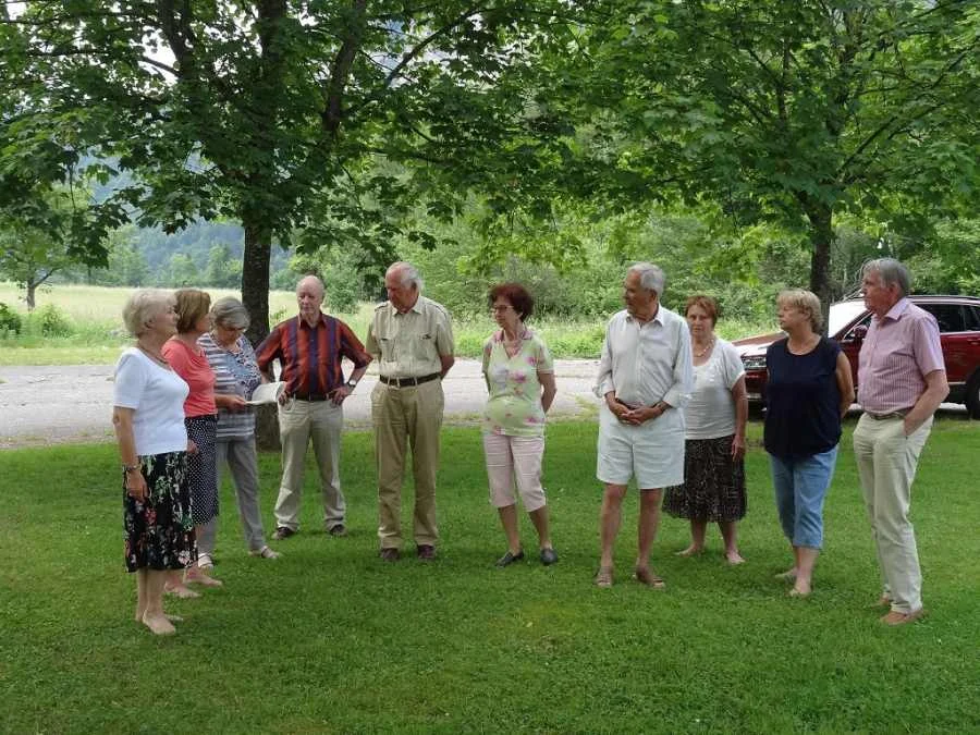 Frau Hanna Benz mit einnem#geschichtlichen Vortrag