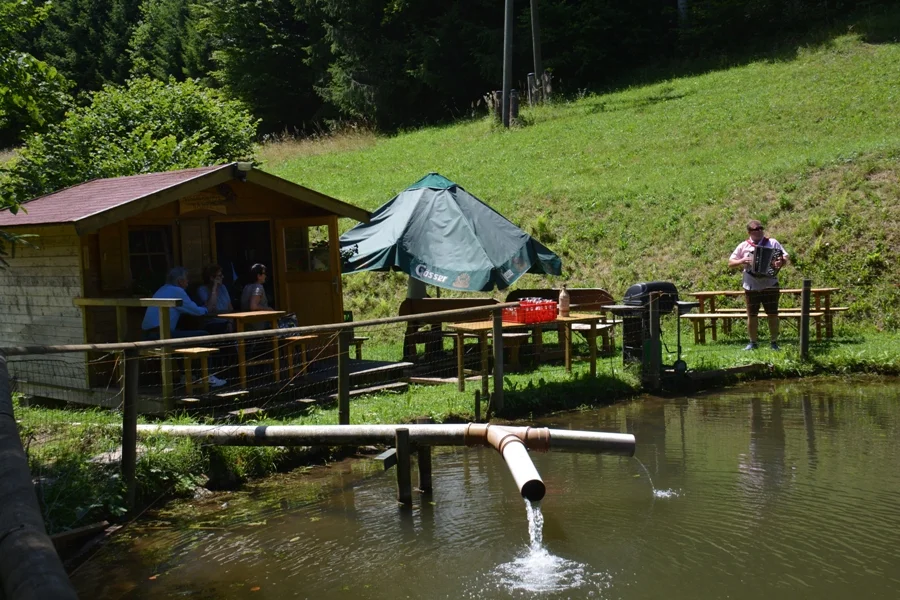 Die Labe-Station +Fischerhütte+