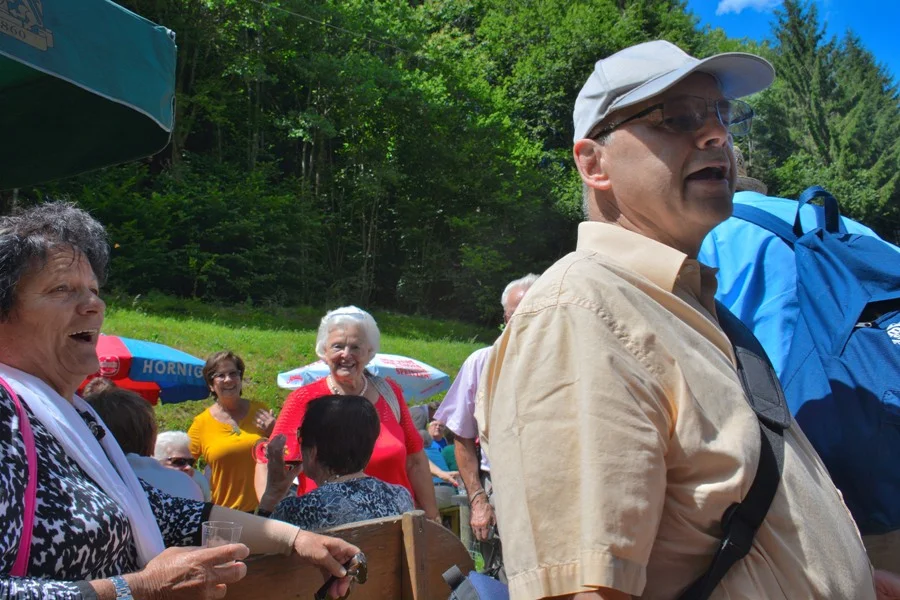 +Home-Pageler+ Gerhard Schurian#hält Ausschau........