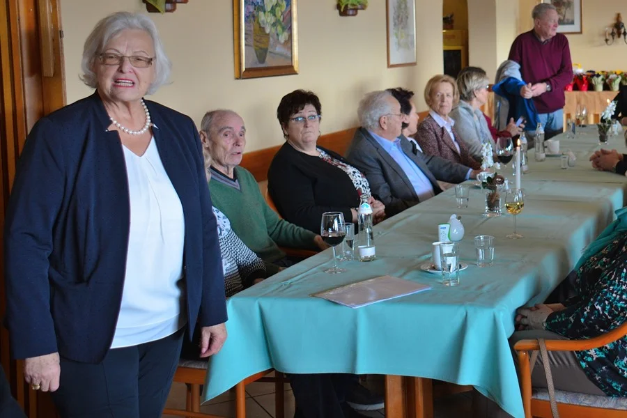 Die Obfrau freut sich über das große Interesse der Senioren