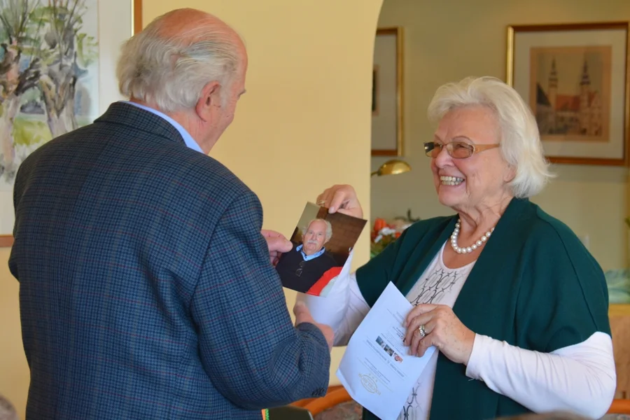 Geburtstaggrüße von Obfrau Heidi Wienerroither an Hans Prüller