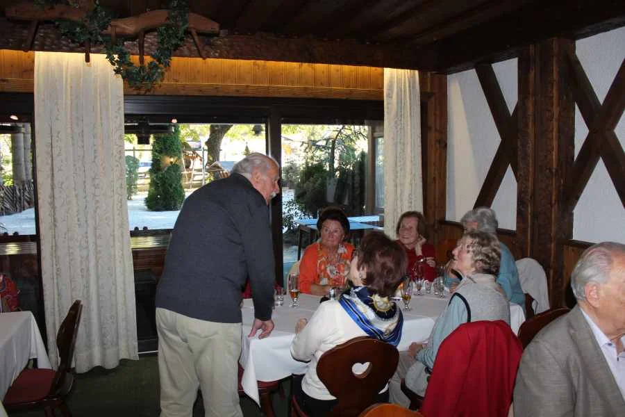 Günter Wienerroither stets um das#der Senioren bemüht.