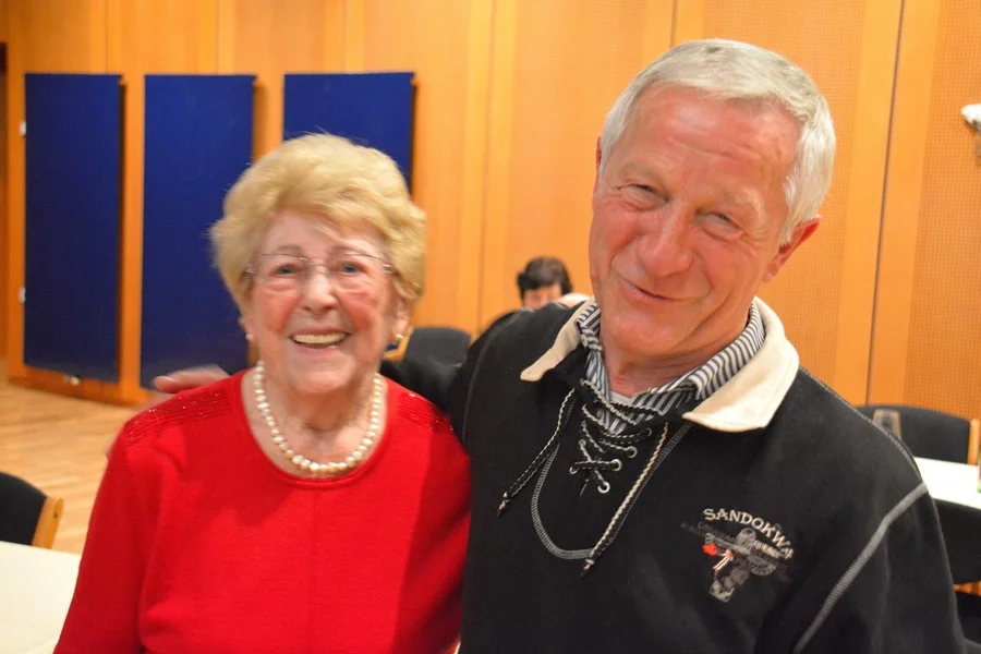 Ehrenmitglied Theresia Fuchs und Karl Janesch