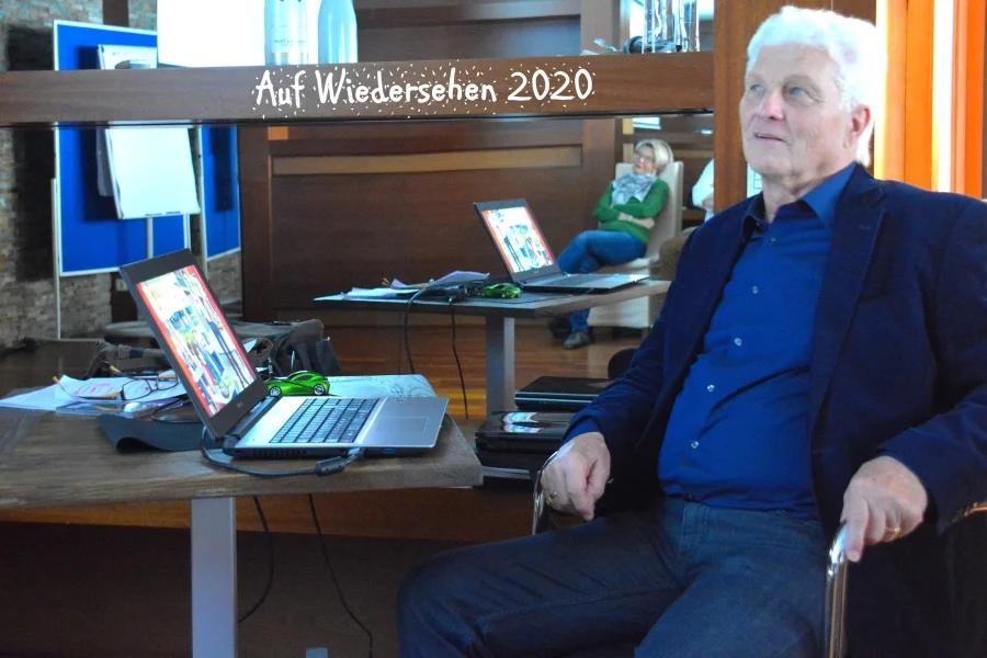 Präsentator Helmut Epe