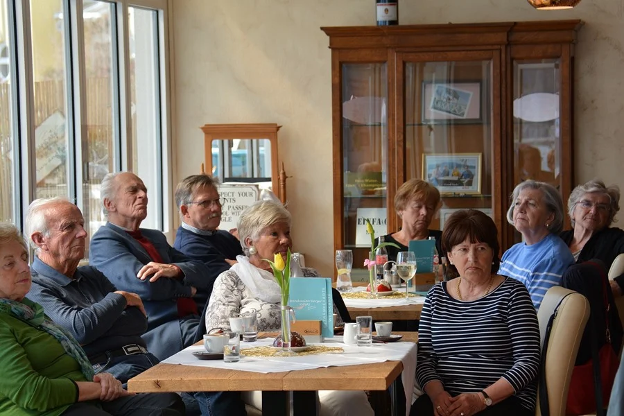 Ehrenmitglied Horst Pollak in#prominenter Runde