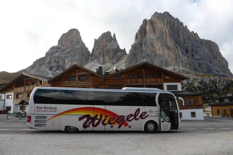 Unser Reisebus vor den +Drei Zinnen+