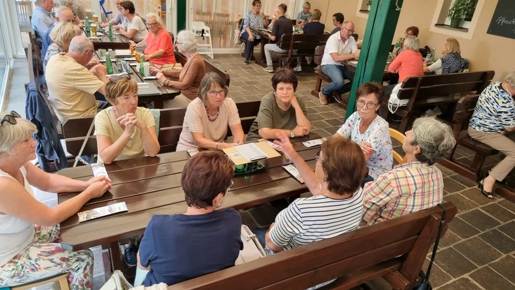 Mittagessen hoch über#Bad Waltersdorf