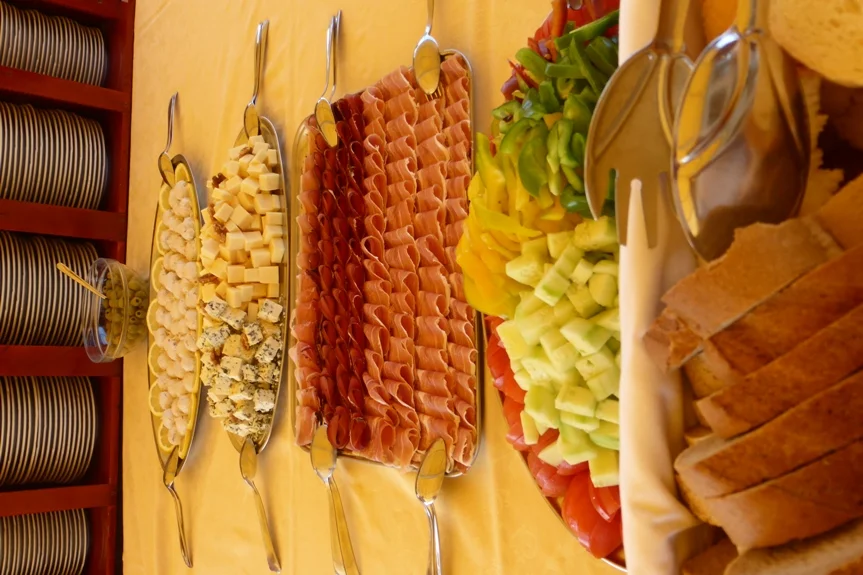 kaltes Buffet, ganz für uns alleine